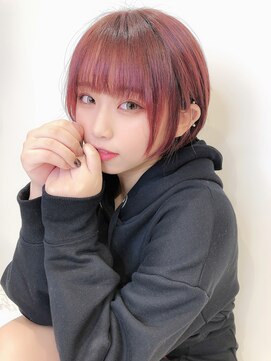 アマンドール(Aman D'or) パッツンレイヤーショート×ピンクオレンジ