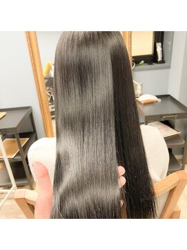 アンフィシュピトロワ(AnFye spi tlow) ［AnFye］縮毛矯正×ジュエリーシステムトリートメント