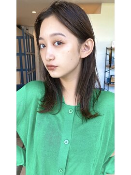 ディーエックス スリー(Dxxxx III) ★結べるボブ斜めバング30代40代ヘルシースタイルふんわりカール