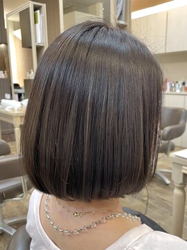 アルターリール(aL ter Rire) ふわっとボブ/中村郁未