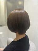ショートボブ