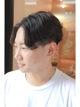 カズ 中津店(KAZU) メンズヘア　ニュアンスパーマ　カルマパーマ 茨木市