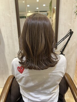 ルヴェール 本店(LeVert) 透明感◎ブラウングレージュ