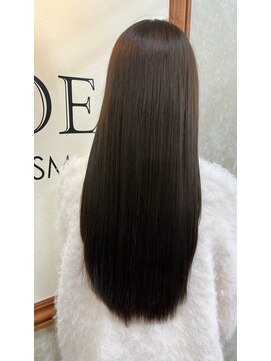 クロエ バイ ラヴィズム(CLOE by LUVISM) カット、質感再整カラー