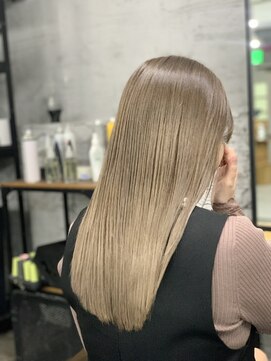 ミコ(MICO hair) スモーキーベージュ