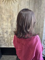 フルアヘッド(FULL A HEAD)&nbsp;切りっぱなしミディアム/20代30代40代トレンドヘア/ピンクカラー