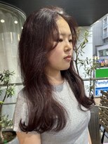 ヘアーアンドメイク ビス(HAIR&MAKE bis) ブリーチなしで作る!暗めワインレッドカラー【立川/沙久楽】