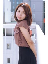 ノイン(noine)&nbsp;30代・40代・50代・ミディアム・セミロング・ミセス・ロング