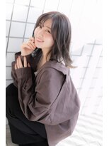 ルーシー(Lucy)&nbsp;・