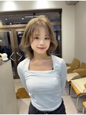 韓国風レイヤーカットブリーチダブルカラー前髪
