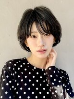 ヒトワ(hitowa) レイヤーボブ/ショートボブ/大人かわいい/ゆるふわショート/日吉