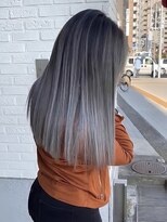 シェルヴ(XELVE) ホワイトカラーシャドウルーツ