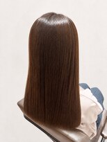 サザエ(SAZAE) 髪質改善ムーランで艶ストレート