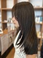 オルトヘア(alt.Hair)&nbsp;顔まわりにレイヤーを入れたい方、動きがでるのでおすすめです