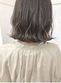 濡れ髪　切りっぱなし　オリーブカラー　セミウェットウェーブ