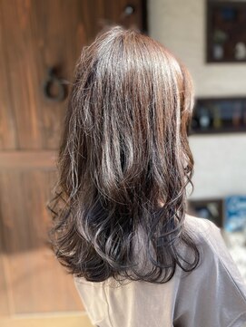 ヘアーメイク アフィーノ(hair make affino) シルバー