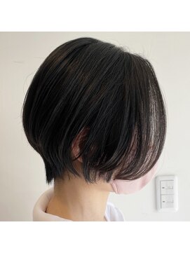 美容室 アイディー i-dee 大人ショート