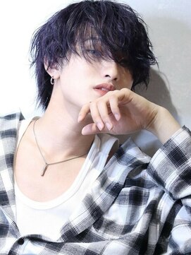 コンフィデンス メンズヘアー(confidence MEN'S HAIR) シースルースパイラルパーマ パープルブラック [新宿/新宿駅]