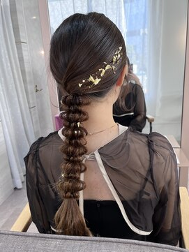 エルバイラビス 大宮(elu by lovis) 《chihina》編みおろしヘア/結婚式ヘアセット/フルバング