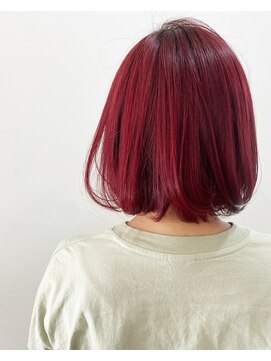 フラム(fulam) ボブ×レッドカラー