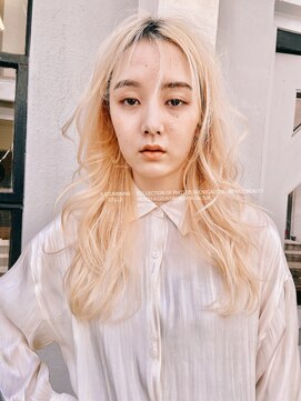 ラーナー(LONER) ミルクティーベージュ×ニュアンスカラー【LONER神戸三宮】