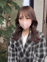 ジゼラ(GISELA)&nbsp;シースルーバング レイヤーカット くびれヘア グレージュ