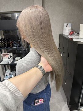 メイドバイスティーン(MADE BY STEEN) ホワイトベージュ