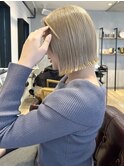 【吉田江梨】ハイトーンボブ切りっぱなし外ハネケアブリーチ