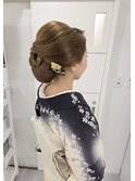 和髪シニヨン