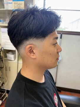 デザミ(Des Amis) 綺麗な色味フェード