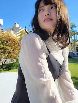 ベベ('BEBE) ミディアム ボブ ベージュ