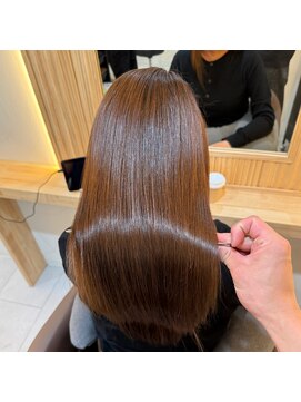 アトレ 南堀江店(attrait) 絹髪縮毛矯正髪質改善