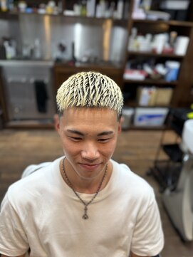 バズ(BUZZ) クロップスタイル