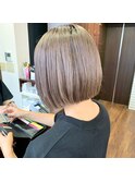 ラベンダーグレージュのボブ【アフロート小笠原】