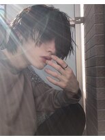 シン(syn)&nbsp;前髪長めマッシュウルフ