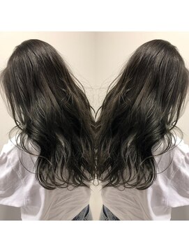 ステラ(stella) 艶◎グレージュ【和田常経】