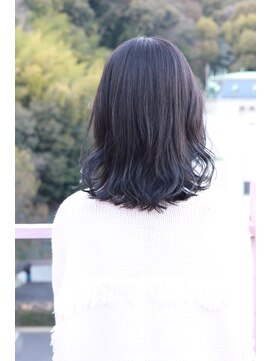 ビアージュ(Viage) #暗髪 #ブリーチなし #ブルーアッシュ #ブルージュ #青黒カラー