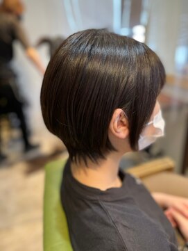 ネウィ サリュー 立川(newi saLyu) 丸みショート/ハンサムショート/マッシュショート/小顔/ミニボブ