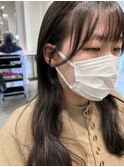 顔まわり
