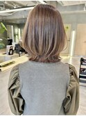 ちょっと長め　レイヤーボブ　くびれミディアム