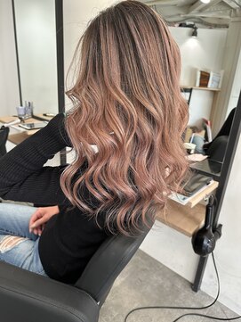 ラフ 難波店(LAFF) #黒髪#ボブルフ#ネビージュ#小顔#ワンレン