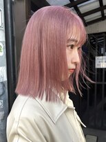 ソル オモテサンドウ 表参道 青山(SOL . OMOTESANDO)&nbsp;ダブルカラーピンクベージュベージュカラーケアブリーチミニボブ