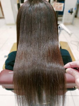 クアトログランシュ ひたちなか店(QUATRO×GranCieux) 髪質改善ストレートBefore/After【ひたちなか/髪質改善】