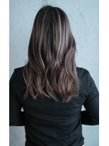 マリアナ(Mariana)&nbsp;【透明感×立体感♪】コントラスト高めハイライト+TR(カット無し