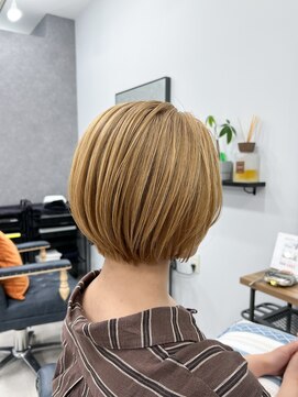 クラン 六甲道(Chlan) 柔らかベージュと大人丸みショート