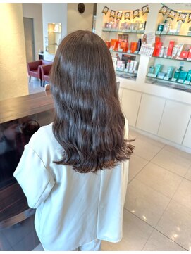 レナークアリア(LENAHC ARIA) 暗髪カラー♪