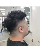 フレイムス ヘアアンドリラックス 赤羽店(Frames hair&relax)&nbsp;爽やか黒髪短髪ビジネスフェードカット【スパイキーショート】