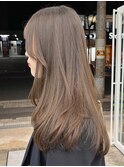 レイヤーカット顔まわりストレートロングレイヤー堀江