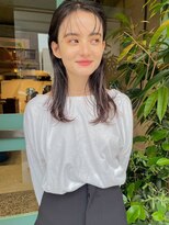 エイミー(amy.)&nbsp;ハッシュカット/パーマ/外ハネボブ/ワイドバング/オン眉