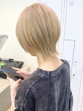 ダブルトーキョー シブヤ(W-TOKYO SHIBUYA) 【ハイトーンウルフ】ハイトーン ウルフカット ブリーチ